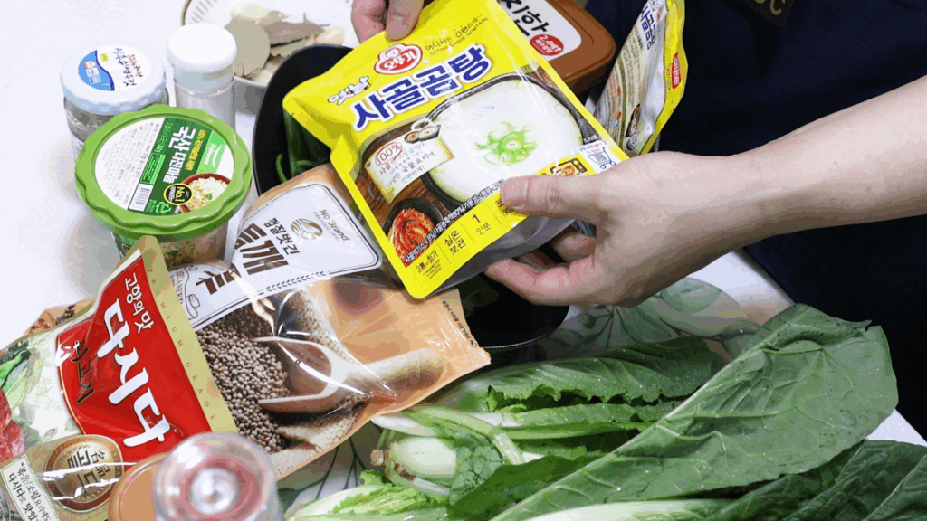 겨자소스 곁들여 먹는 순살 감자탕 마무리