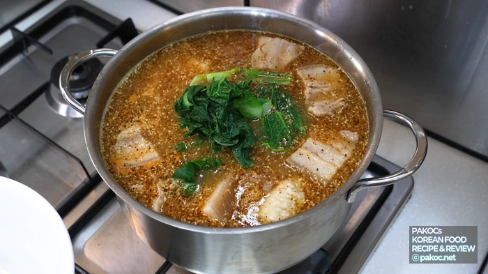 반찬 구성 변화 없이 리뉴얼 소개