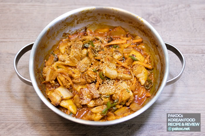 전골 찌개 스타일 변화가능한 두루치기 레시피