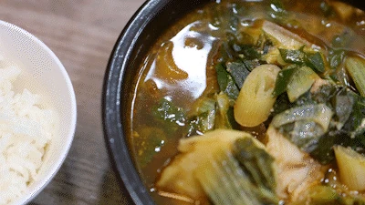 감자탕 국물 간 맞추기 및 맛 조절