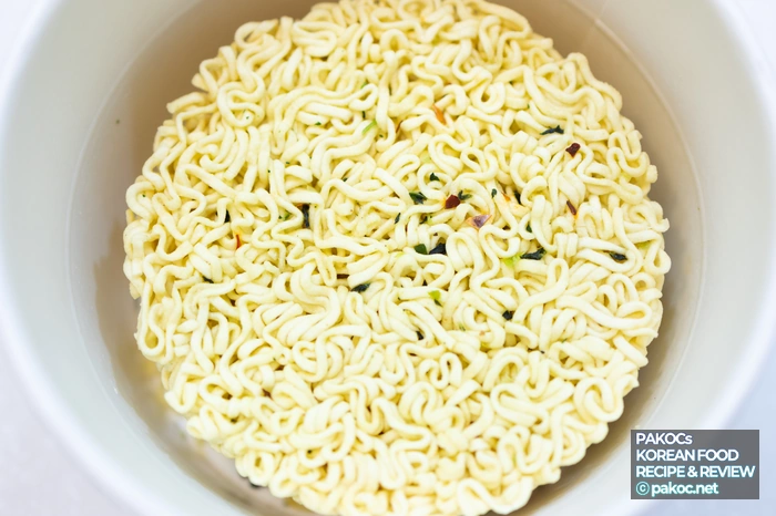 컵라면 조리 과정 영상