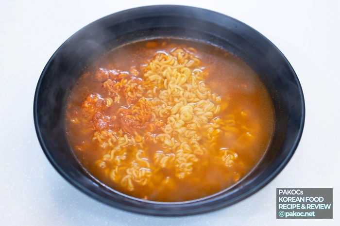 김치찌개 라면 조리 영상 소개