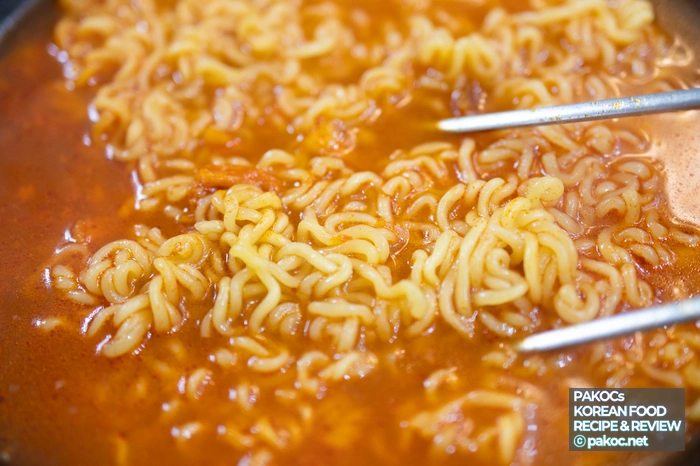 맛있는 김치찌개 라면 비교