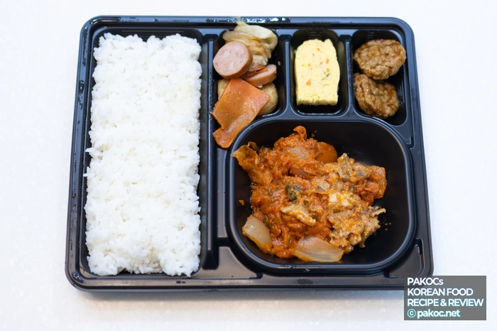 3칸 4찬 도시락 구성