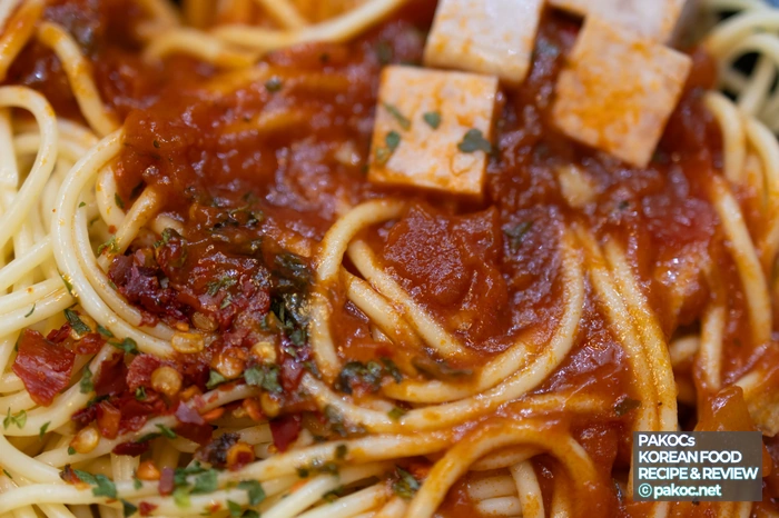 스팸 아라비아따 파스타 소스 비주얼