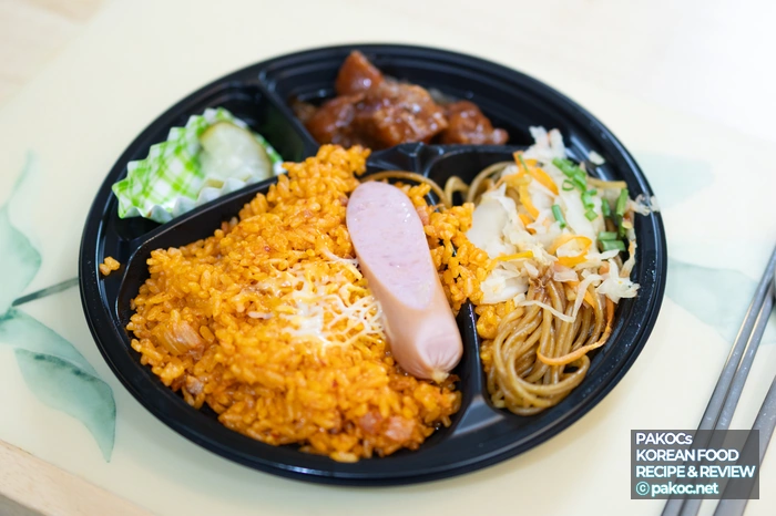 파스타 볶은 양배추 구성