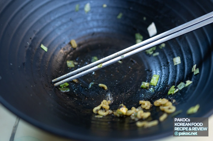 짭조름한 간장소스 맛 체험