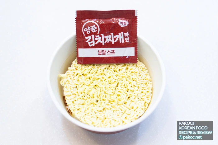 Explanation of the cup ramen cooking process