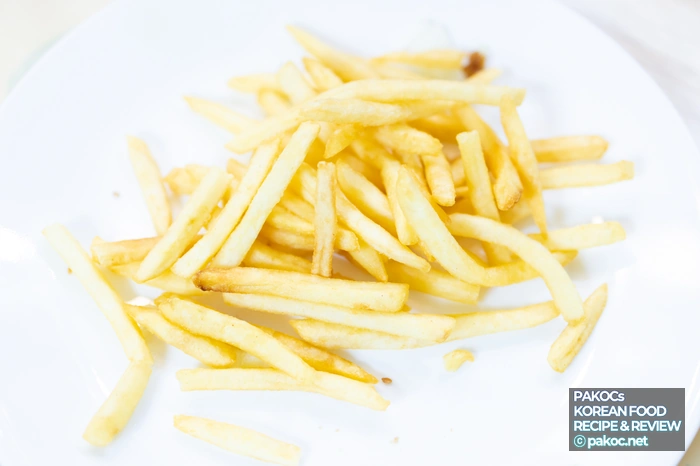 치킨버거 최신 메뉴 사진