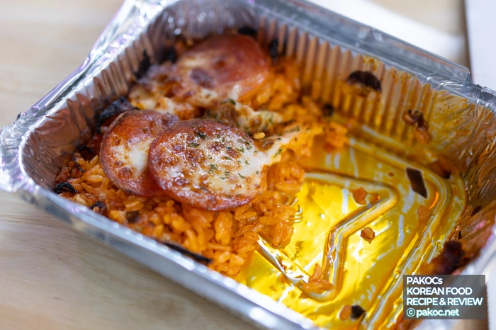 피자 조각 묵직한 느낌