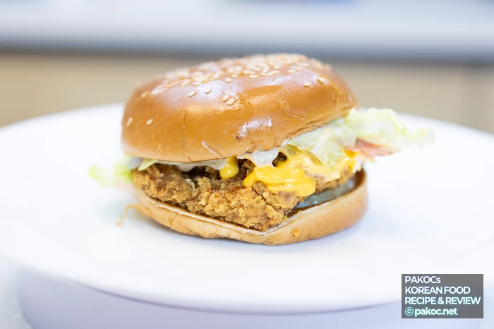 묵직한 풍미 제공하는 버거