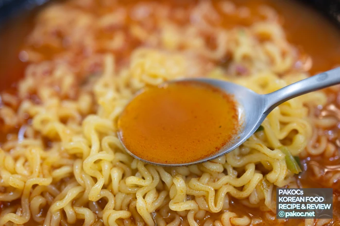 パルドのトゥムセラーメンの辛さ調整