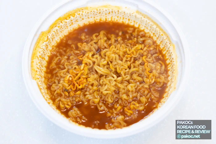 Convenience food cup noodle comparison