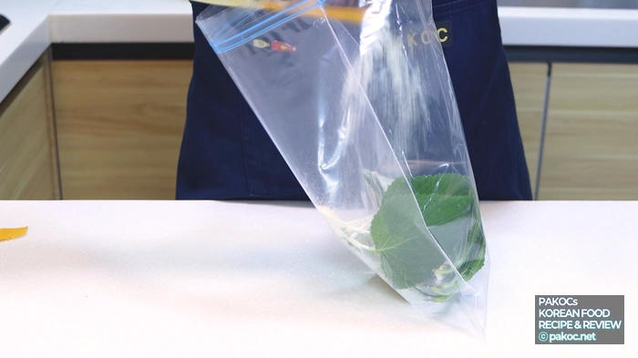 Cómo mezclar la harina para tortitas coreanas