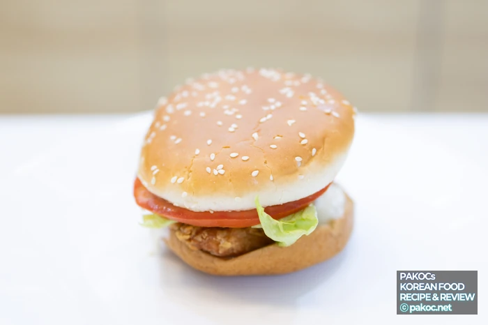 バーガーの構成（ソース）写真