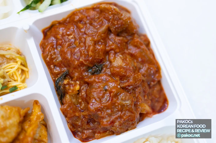 白ご飯と四川風タッカルビの相性