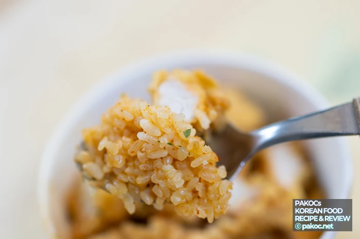 Cómo mezclar y comer la salsa de KFC