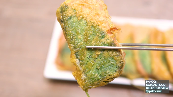 Preparar los ingredientes para la harina de tortitas coreanas