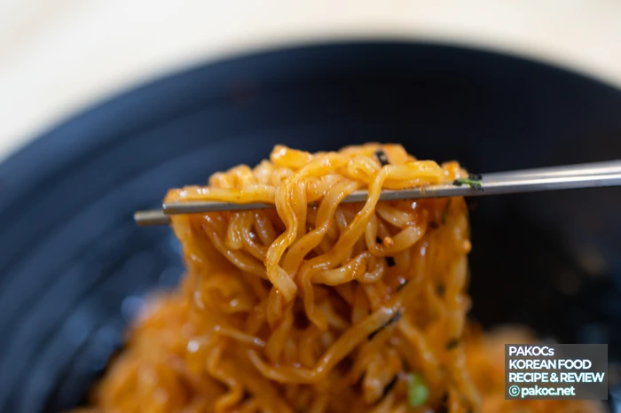 パルド ビビン麺の食感に関する多角的レビュー