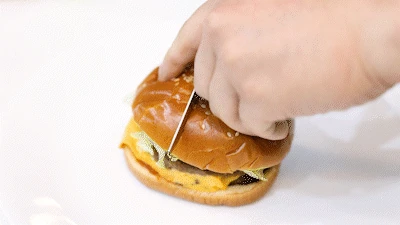 Comparación de precios de hamburguesas individuales