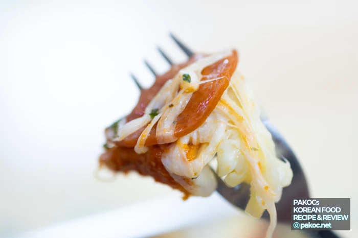 Características de comida lista con diseño de Snoopy