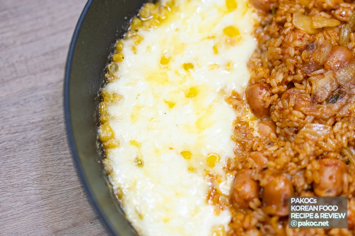 식용유 두른 팬 비엔나 소시지 식용유 두른 팬 비엔나 소시지