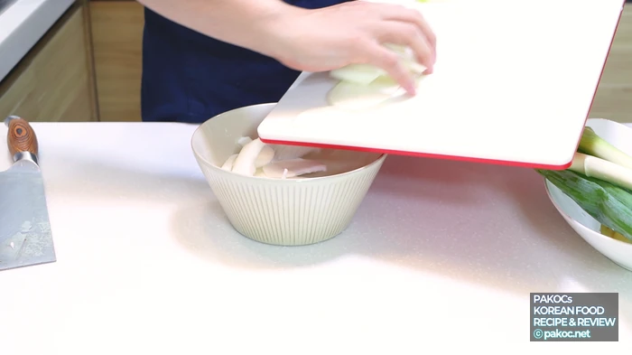 Water-to-broth ratio for cooking