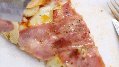 Dual viral marketing strategy effect