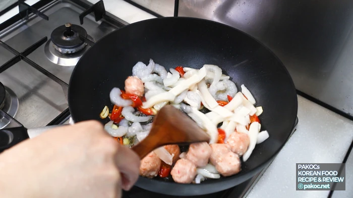 How to use the seafood mix