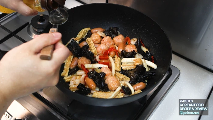 Turning it into a rice bowl