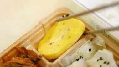 자극적인 맛 없는 도시락
