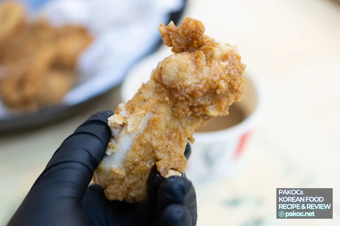 KFC 치킨 리뷰 전문가