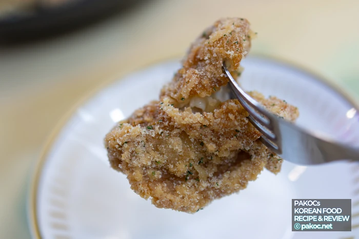 후라이드 치킨 매콤한 맛