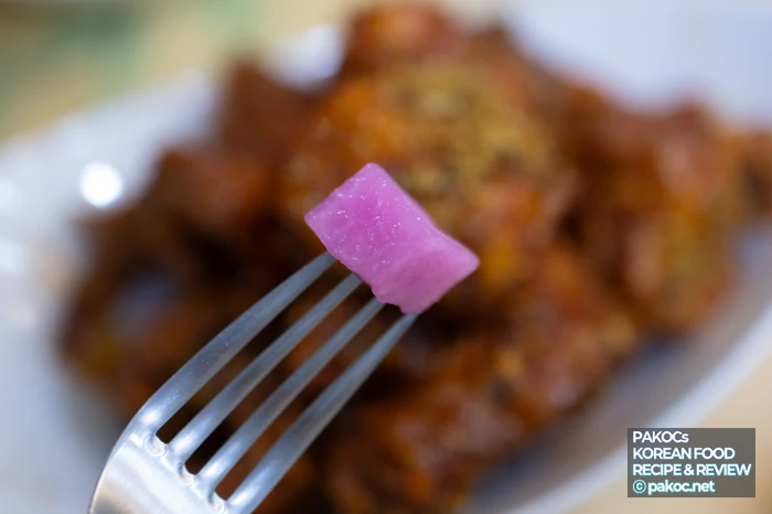 매콤한 양념 치킨 특징
