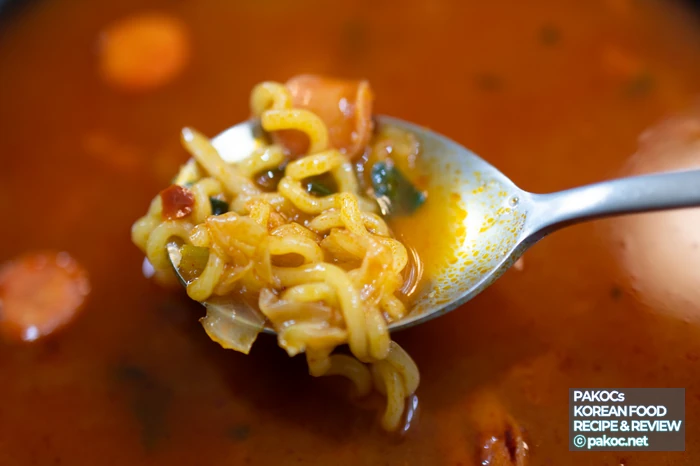 일반 라면 비교 부대찌개면 이미지