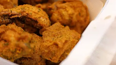 A sweet and spicy chicken flavor