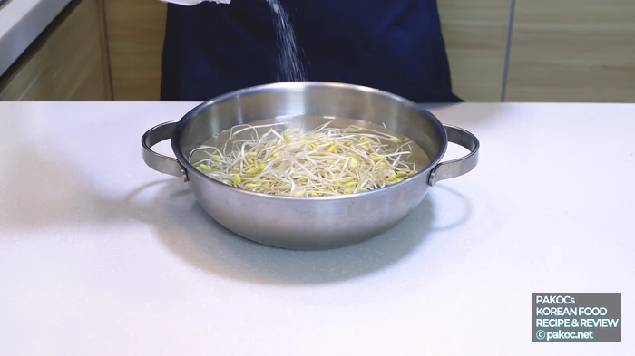 콩나물 쭉정이 제거 과정