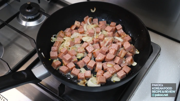Slicing the onion