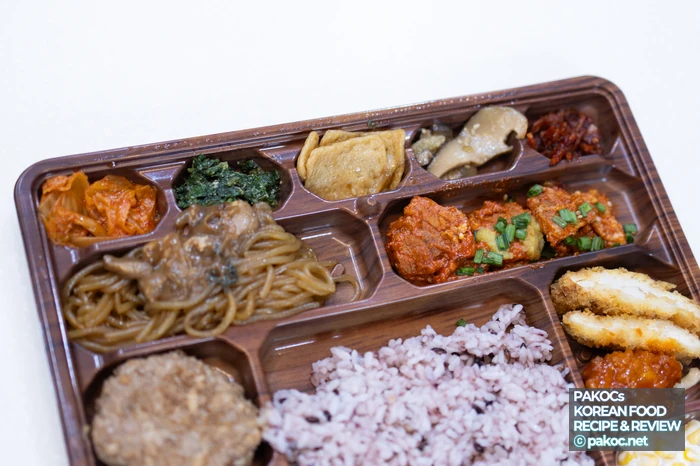 푸짐한 정찬 도시락 선물