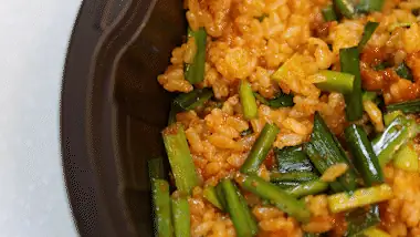 Seasonal ingredient ready meal features