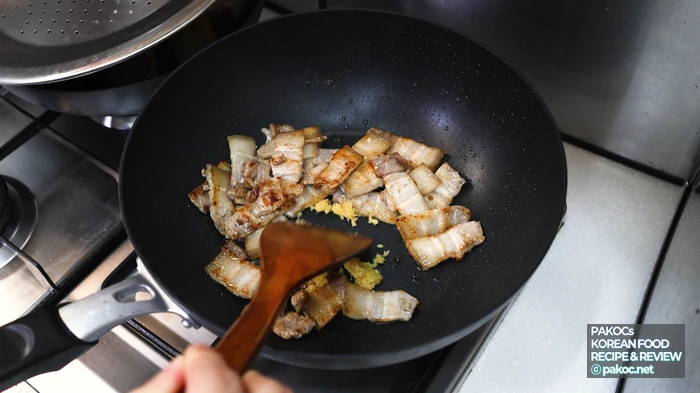 にんにく唐辛子入りチャーハン