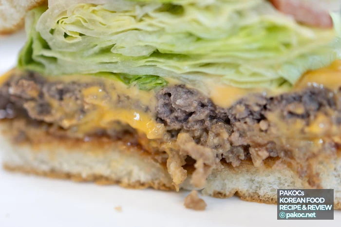 特別な調理法で作ったバーガー