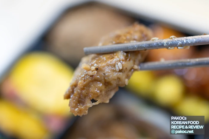 Características de una lonchera de platos festivos