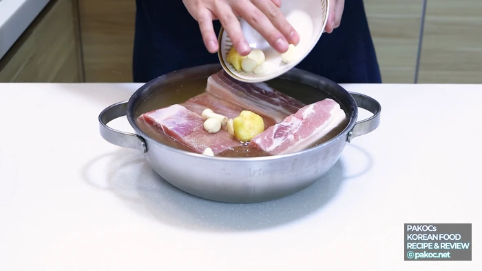 삼겹살 부드럽게 삶기
