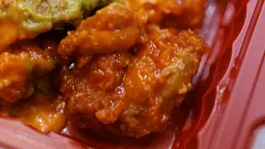 치킨 맛의 층층이 구조 사진