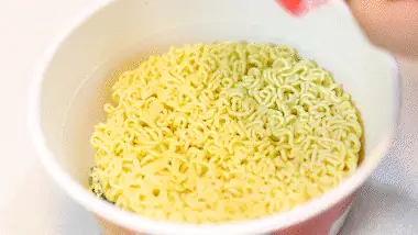 고추짜장라면 고추 사용