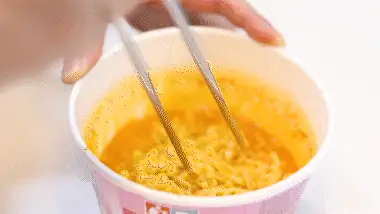 電子レンジ調理の手軽さを強調