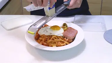 焼いたプレスハムの調理方法